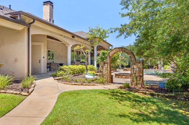 7120 Nottaway Drive, Tyler, TX 75703