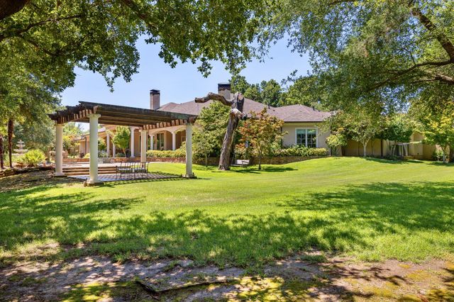7120 Nottaway Drive, Tyler, TX 75703