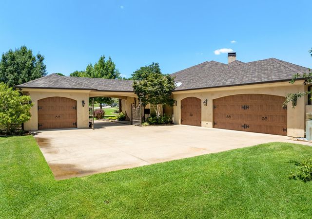 7120 Nottaway Drive, Tyler, TX 75703