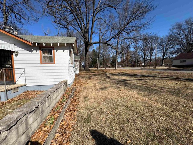 3901 GREY RD, Memphis, TN 38108