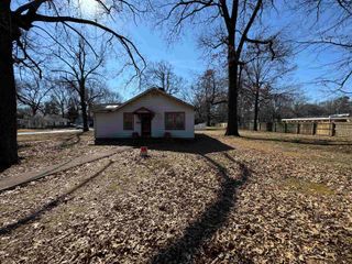 3901 GREY RD, Memphis, TN 38108