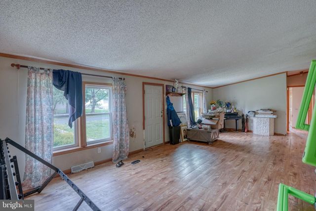 28 E PINE ST, Frederica, DE 19946