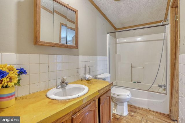 28 E PINE ST, Frederica, DE 19946