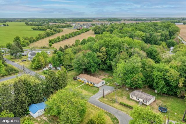 28 E PINE ST, Frederica, DE 19946