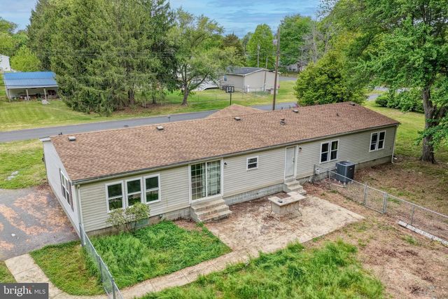 28 E PINE ST, Frederica, DE 19946