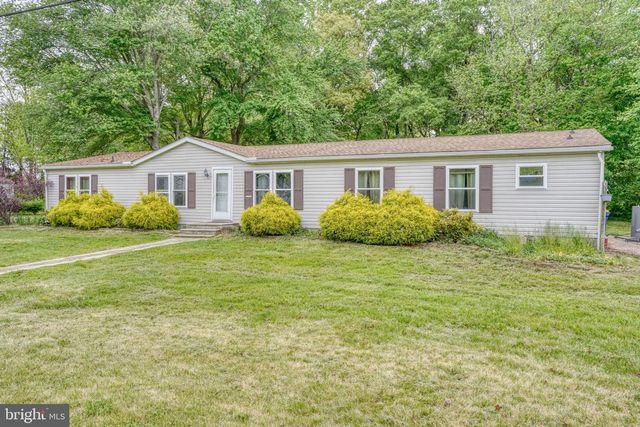 28 E PINE ST, Frederica, DE 19946