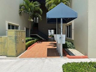 2520 NW 97th Ave 3200, Doral, FL 33172