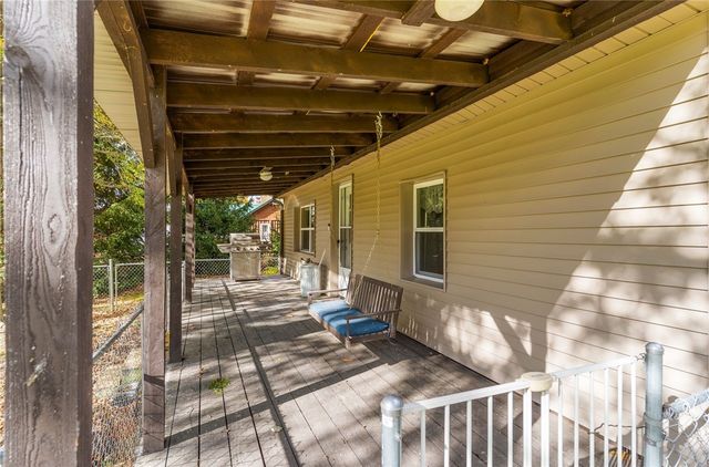 2740 Maple Ln, Shenango, PA 16134