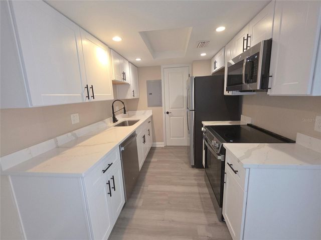 8921 BLIND PASS ROAD 142, St Pete Beach, FL 33706