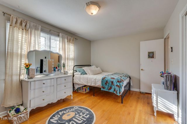 5636 Apache Drive, Kingsport, TN 37664