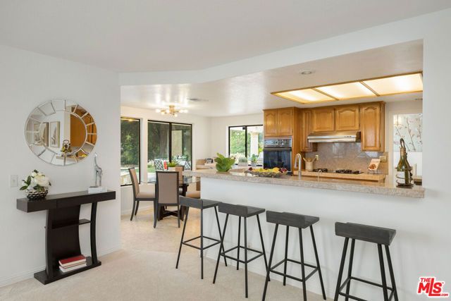 2736 Whitechapel Place, Thousand Oaks, CA 91362