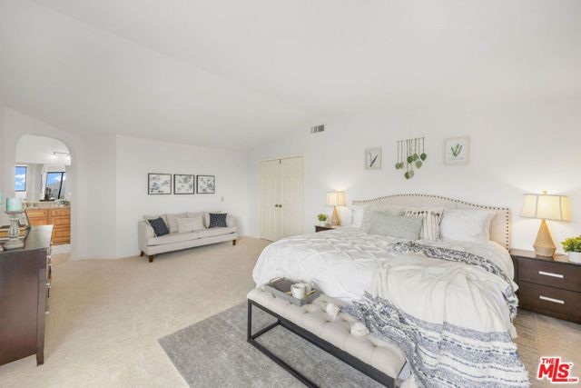2736 Whitechapel Place, Thousand Oaks, CA 91362