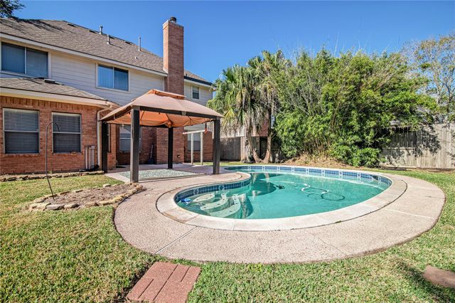 4102 Sand Dollar Court, Seabrook, TX 77586