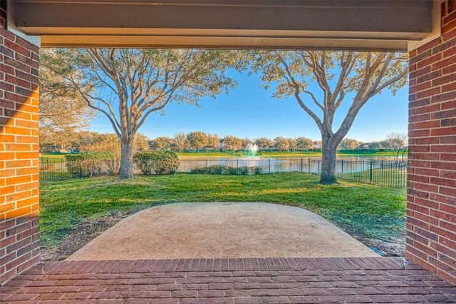 26018 S Lakefair Drive, Richmond, TX 77406