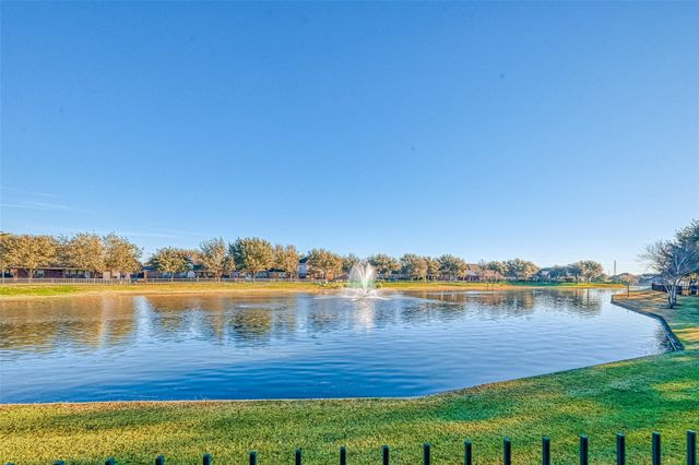 26018 S Lakefair Drive, Richmond, TX 77406