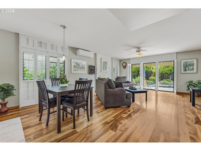 16570 Sw MONACO Ln, King City, OR 97224