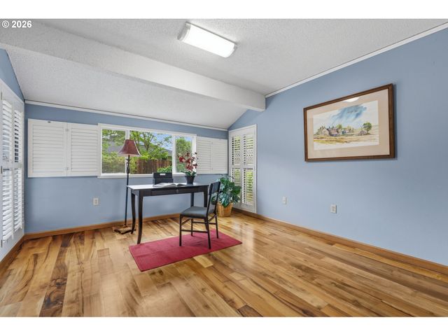 16570 Sw MONACO Ln, King City, OR 97224