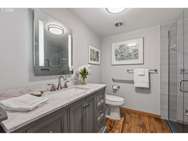 16570 Sw MONACO Ln, King City, OR 97224