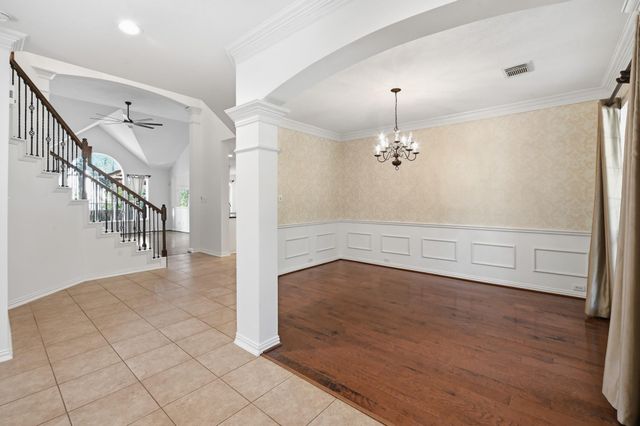 51 N Scribewood Circle, The Woodlands, TX 77382