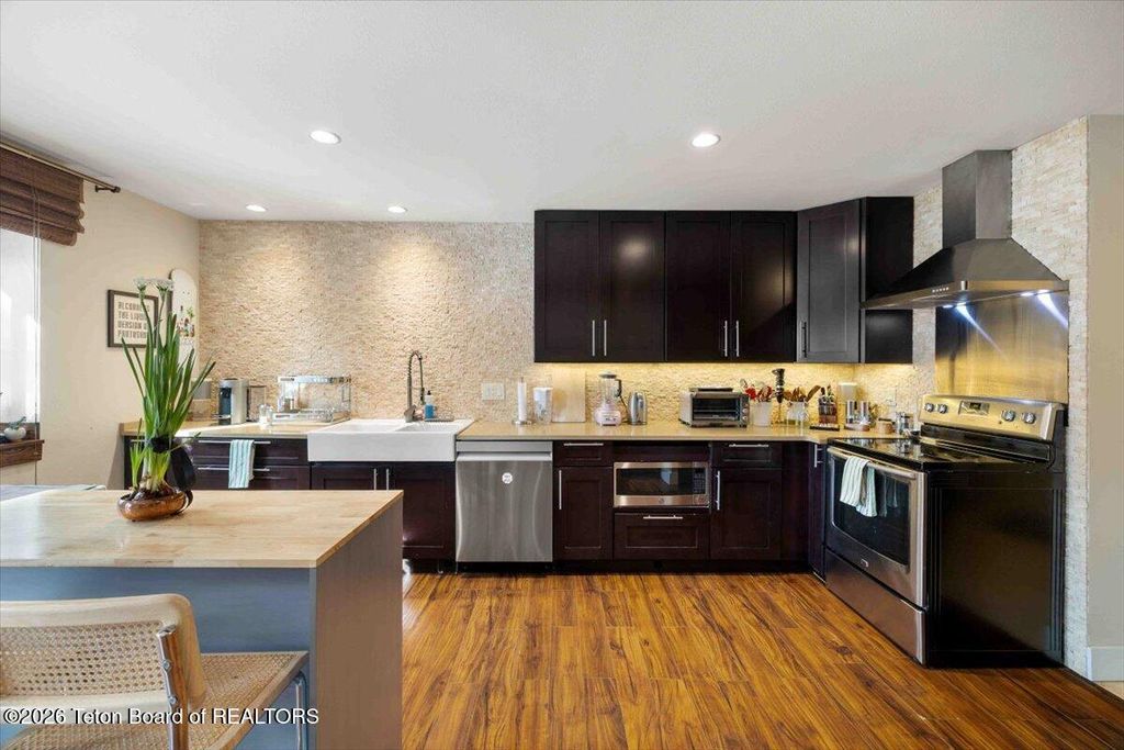 804 POWDERHORN LANE C, Jackson, WY 83001 photo 2