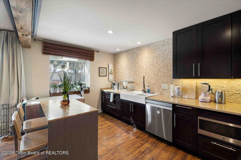 804 POWDERHORN LANE C, Jackson, WY 83001 photo 3