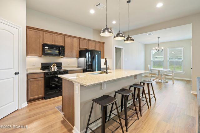 213 Weaver Way, Maurice, LA 70555