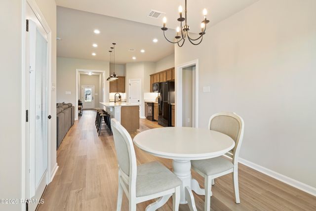 213 Weaver Way, Maurice, LA 70555