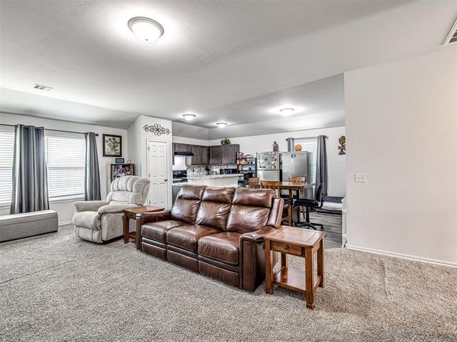 11012 NW 94th Street, Yukon, OK 73099