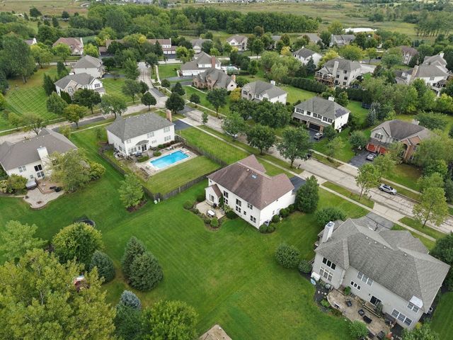 3630 White Deer Drive, Algonquin, IL 60102