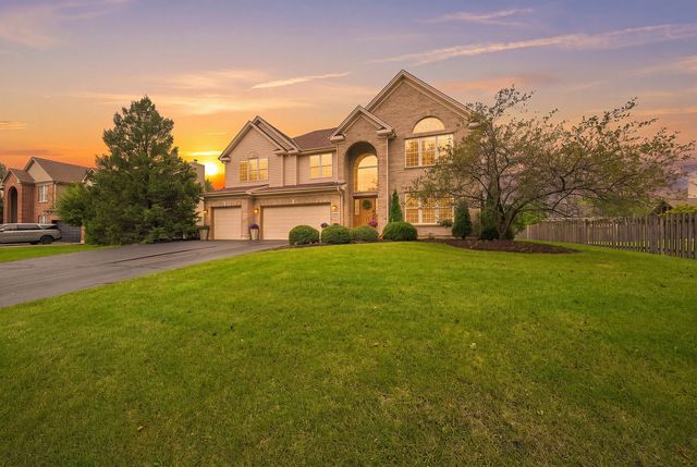 3630 White Deer Drive, Algonquin, IL 60102
