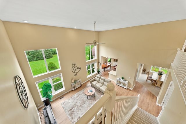 3630 White Deer Drive, Algonquin, IL 60102