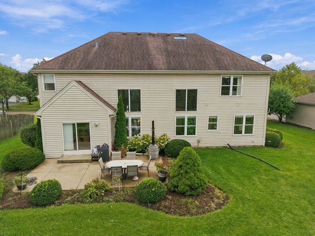 3630 White Deer Drive, Algonquin, IL 60102
