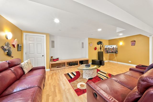 3630 White Deer Drive, Algonquin, IL 60102