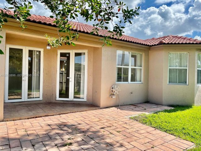 8514 NW 111th Ct 8514, Doral, FL 33178
