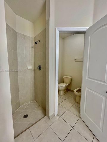 8514 NW 111th Ct 8514, Doral, FL 33178