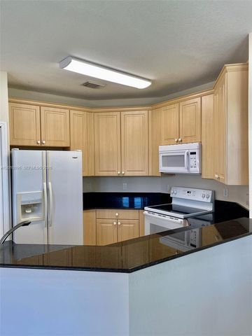 8514 NW 111th Ct 8514, Doral, FL 33178