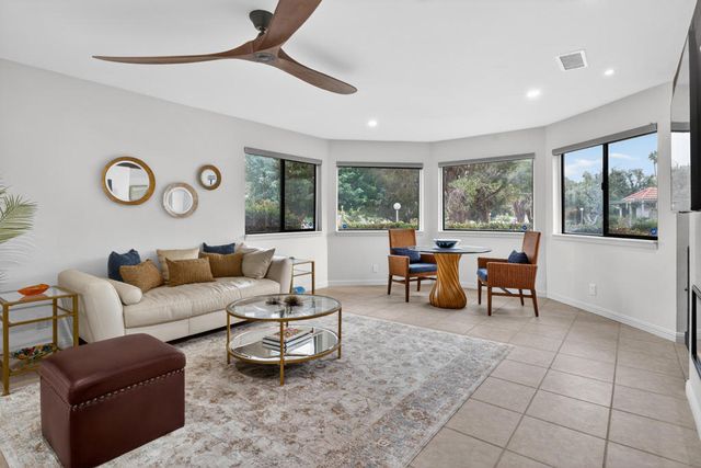 1895 N Via Miraleste 1518, Palm Springs, CA 92262