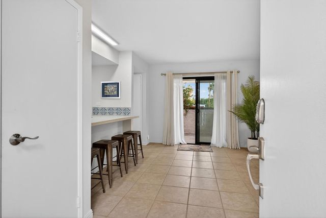 1895 N Via Miraleste 1518, Palm Springs, CA 92262