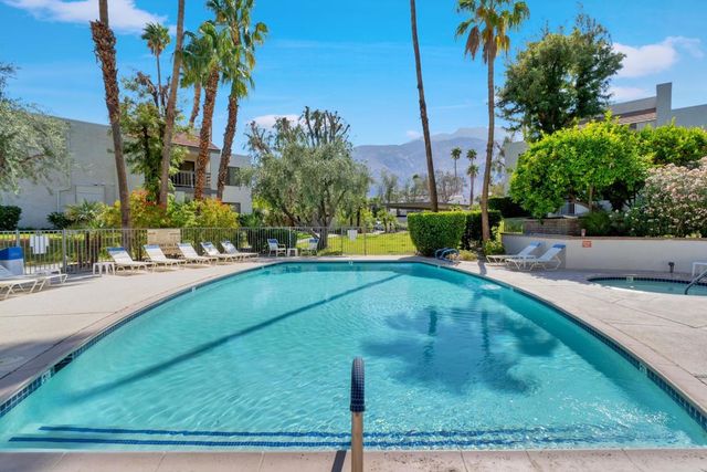 1895 N Via Miraleste 1518, Palm Springs, CA 92262