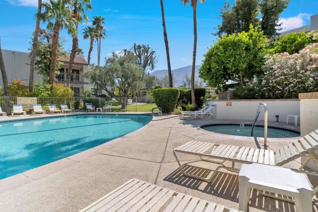 1895 N Via Miraleste 1518, Palm Springs, CA 92262