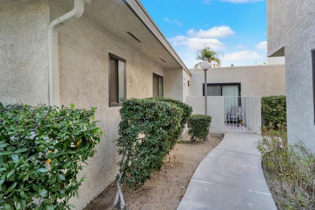 1895 N Via Miraleste 1518, Palm Springs, CA 92262