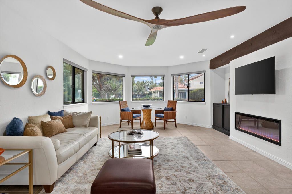 1895 N Via Miraleste 1518, Palm Springs, CA 92262