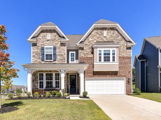 101 Hemlock Cove Court, Mooresville, NC 28117