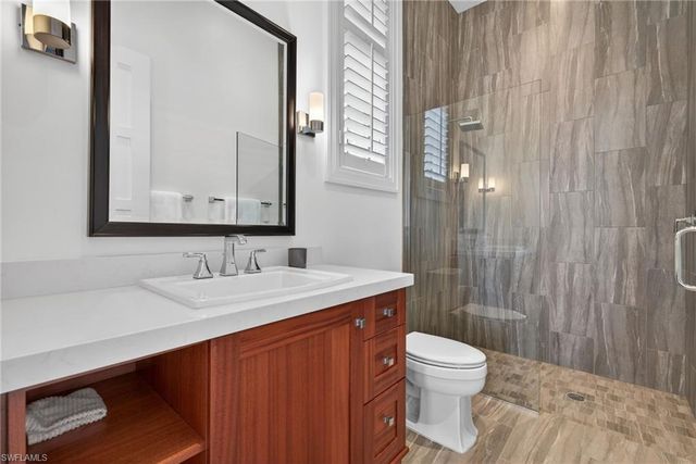 2140 TARPON RD, Naples, FL 34102