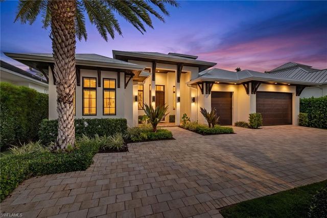 2140 TARPON RD, Naples, FL 34102