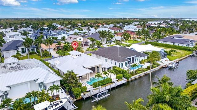 2140 TARPON RD, Naples, FL 34102