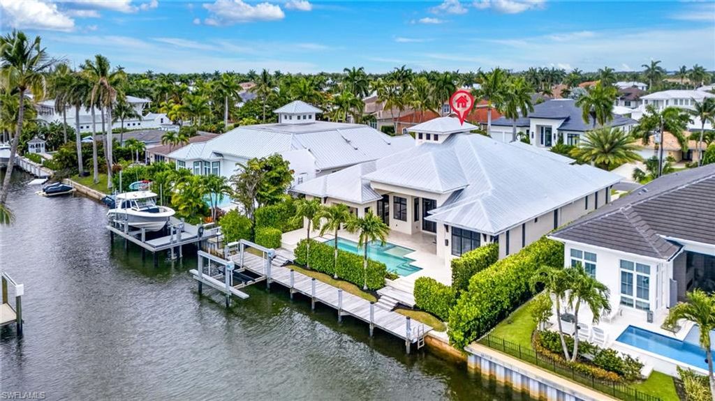 2140 TARPON RD, NAPLES, FL 34102 — photo 3