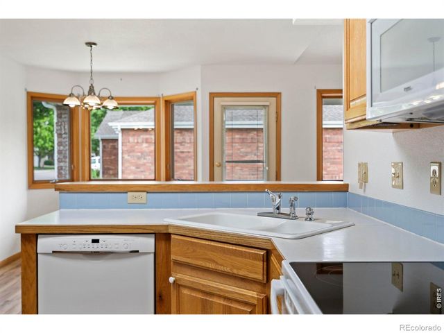 532 Trailwood Circle, Windsor, CO 80550