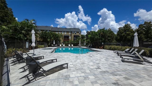 3002 POINTEVIEW DRIVE, Tampa, FL 33611