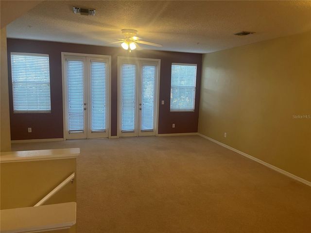 3002 POINTEVIEW DRIVE, Tampa, FL 33611